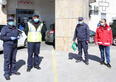 PROSTOVOLJCI PRI TESTIRANJU COVID 07 FOTO LJUBO VUKELIČ